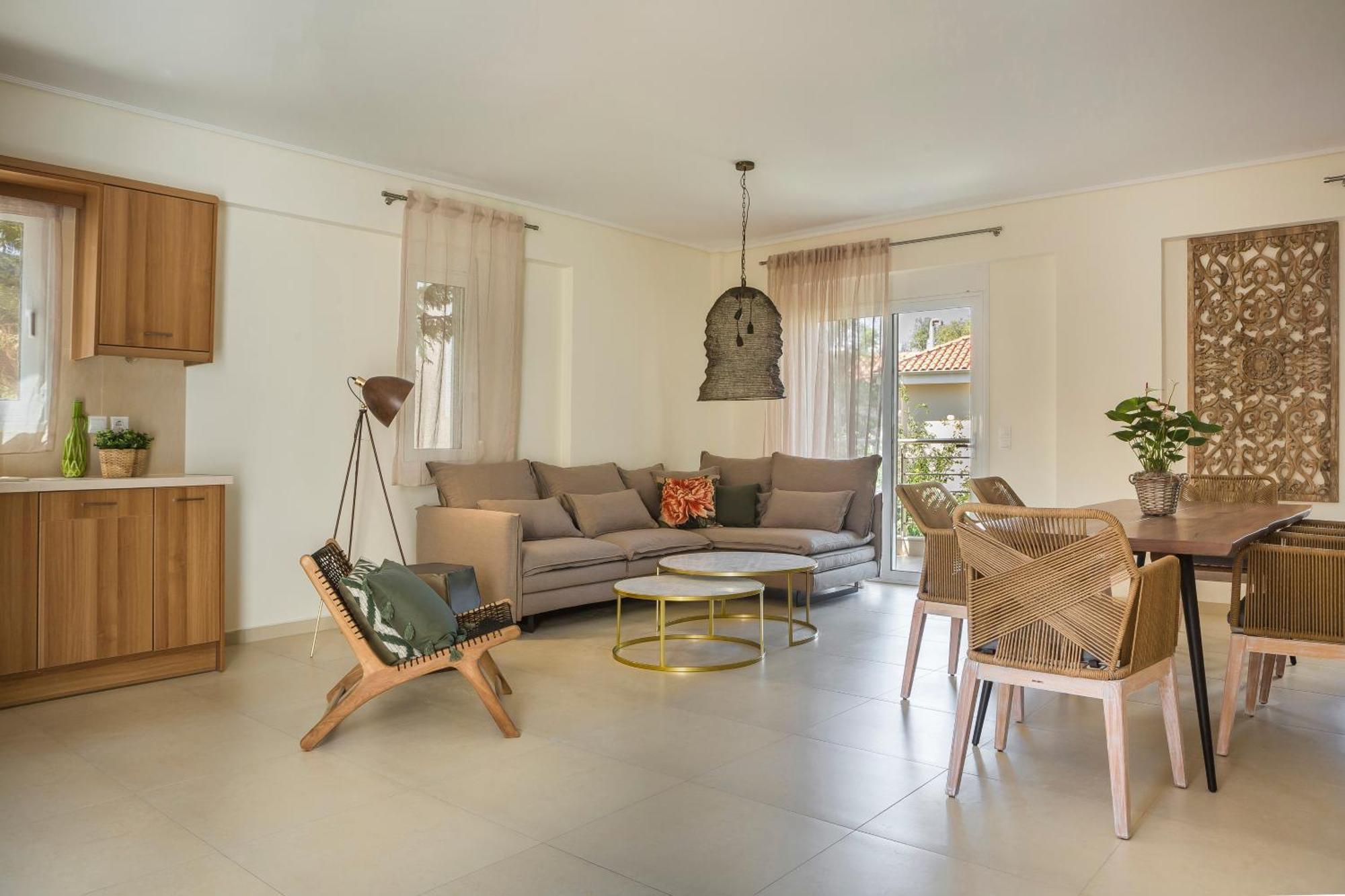 Meliti Waterfront Aparthotel